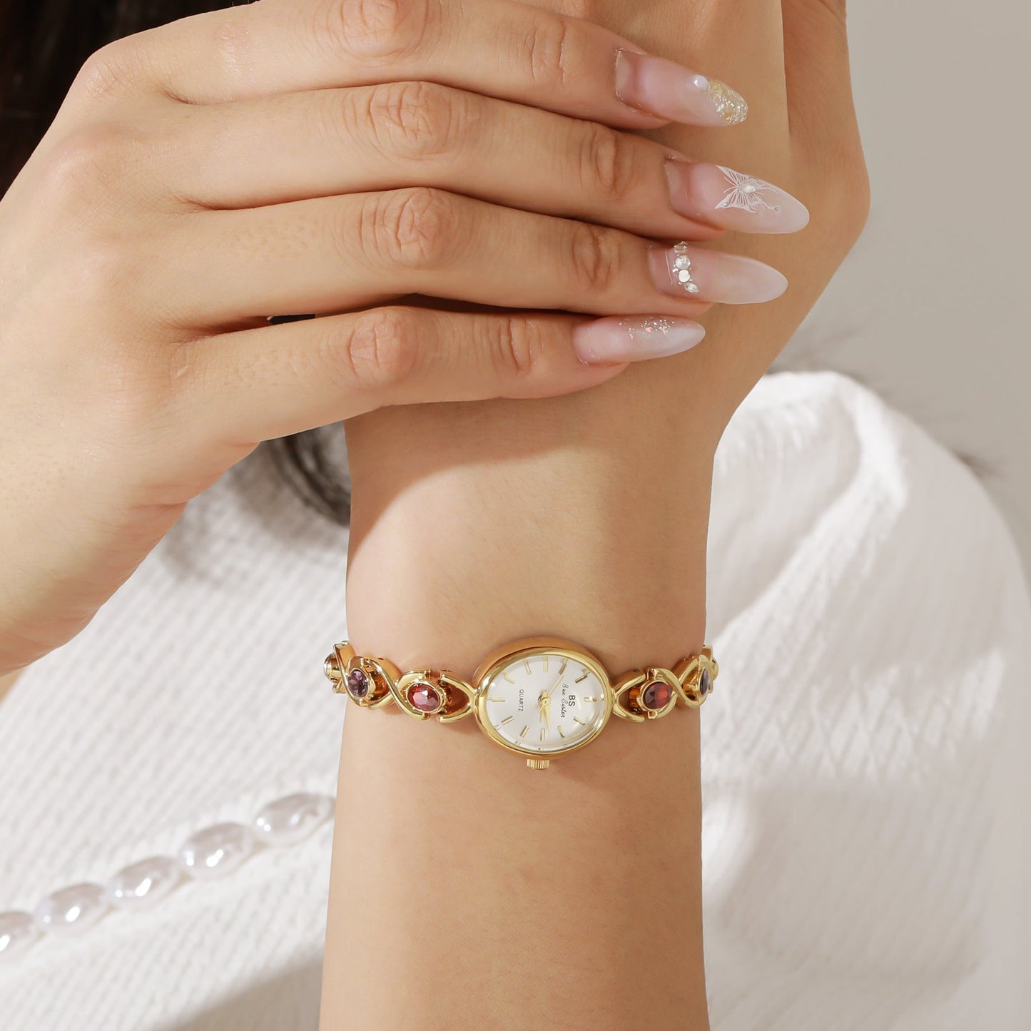 Grace Vintage-klocka