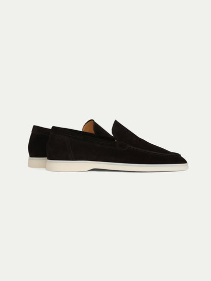 Loafers i mocka i yachtstil