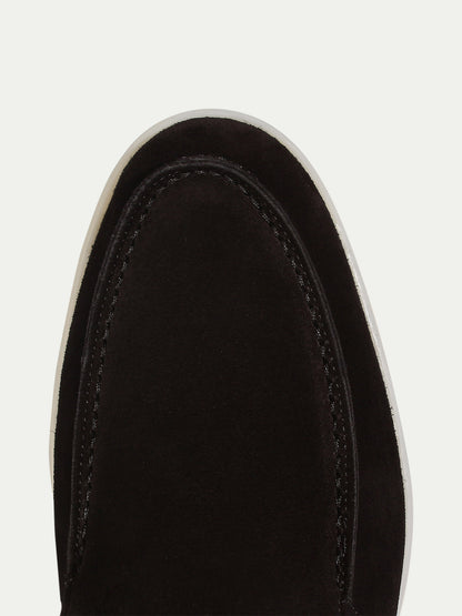 Loafers i mocka i yachtstil