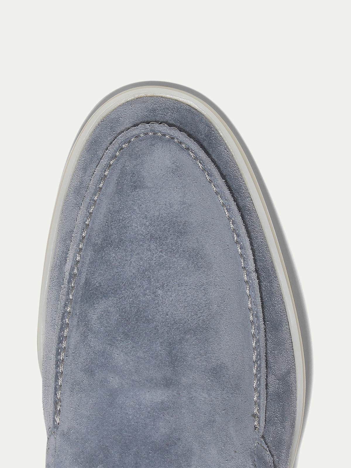 Loafers i mocka i yachtstil