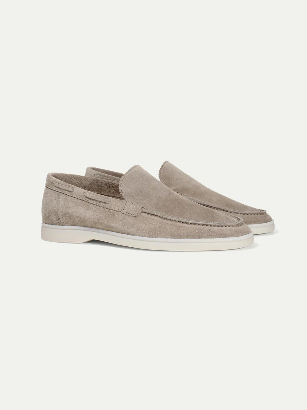 Loafers i mocka i yachtstil