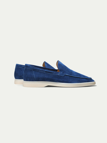 Loafers i mocka i yachtstil